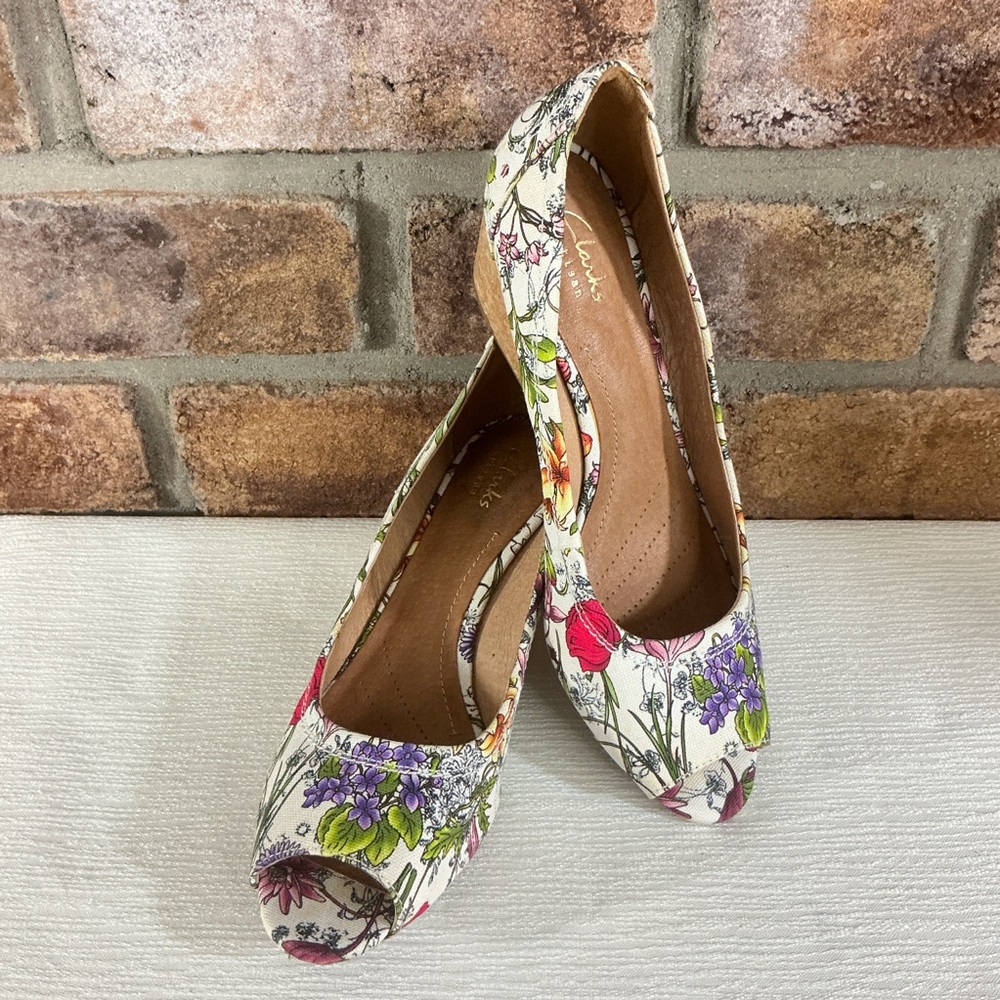 CLARKS “Burmese Art” Floral Peep-Toe Cork Wedge Sandals